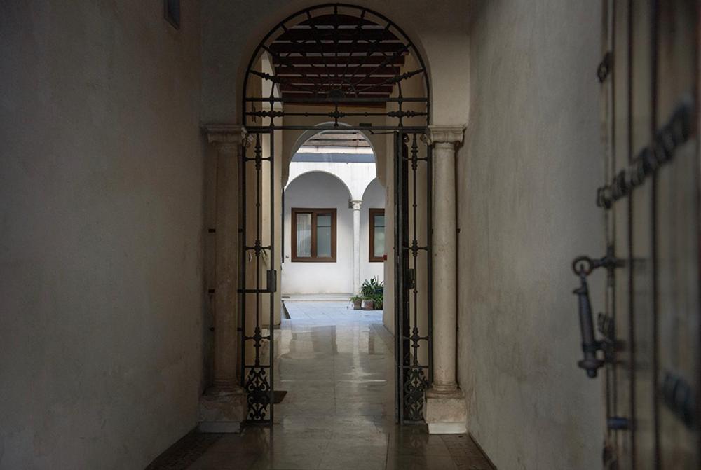 Casa Palacio Bustos Tavera Sevilla Dış mekan fotoğraf